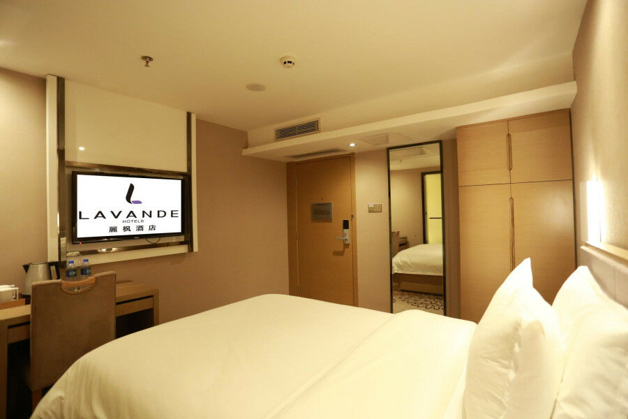 Lavande Hotel Baogang Avenue Guangbai Xinyi Branch Guangzhou Exterior photo